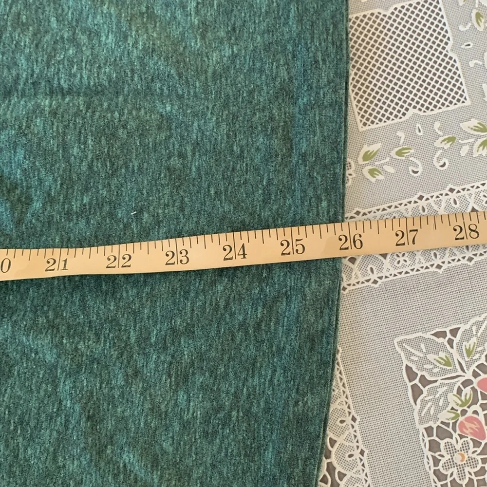 💚 Tee - Picture 3 of 4